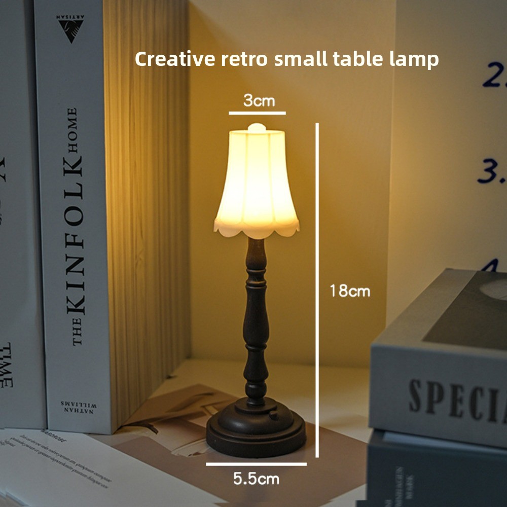 Vintage LED Night Light - Euro - огляд і ціна Desk Setup Vintage