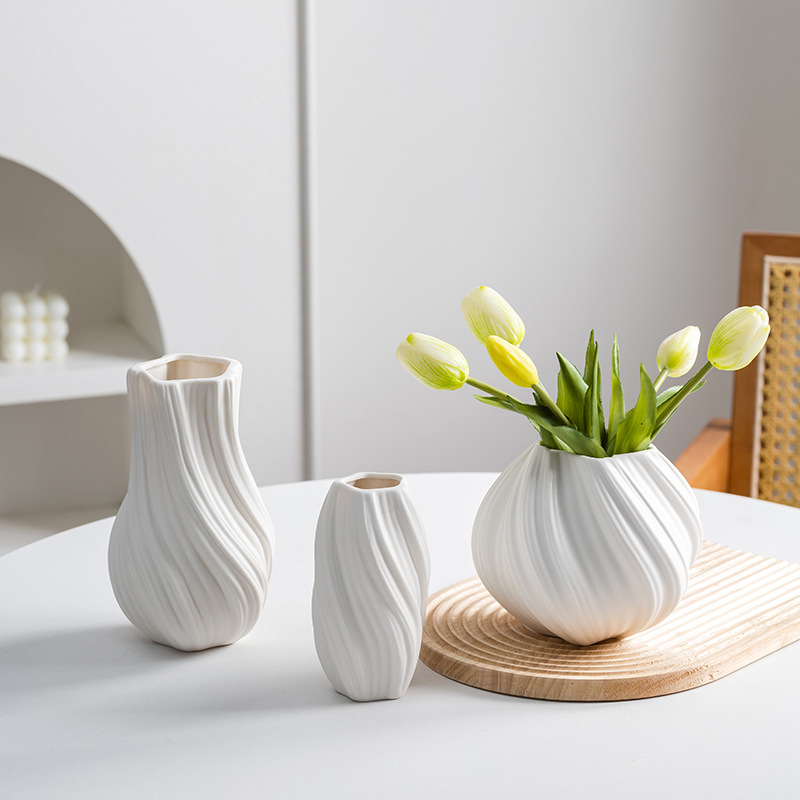 Cream Nordic Minimalist Cerami - огляд і ціна Desk Setup Minimalist